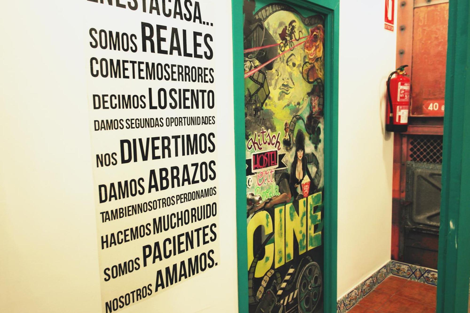 Hostel Kitsch Art Sevilla